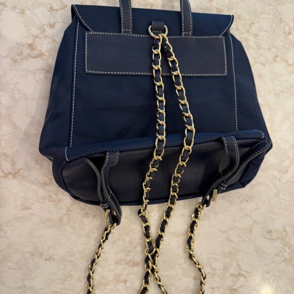 EUC Navy Blue Tommy Hilfiger Chain Backpack - Picture 3 of 6